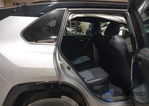 2024 Toyota Rav4 Hybrid Xse z USA, uszkodzony, nr VIN JTME6RFV1RD560675